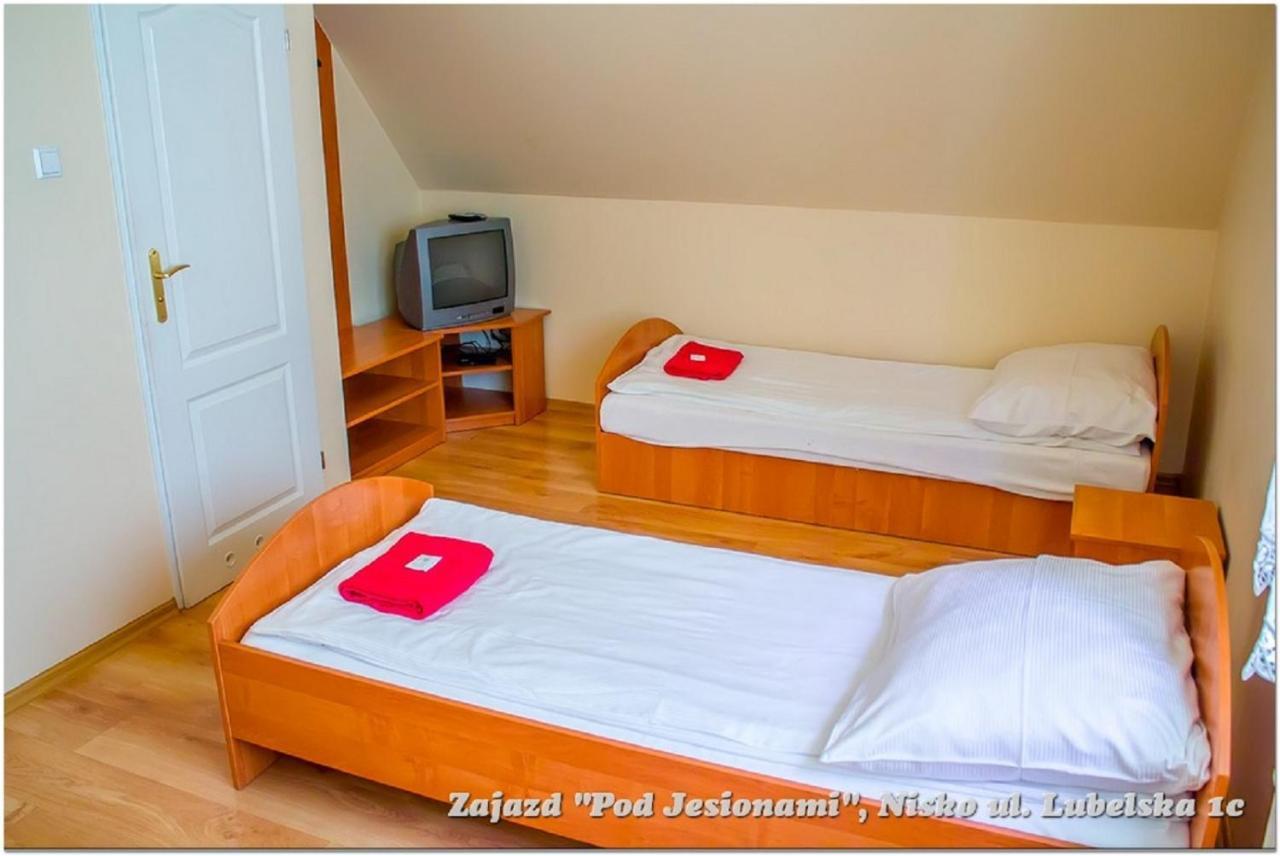 Zajazd Pod Jesionami Nisko Ngoại thất bức ảnh